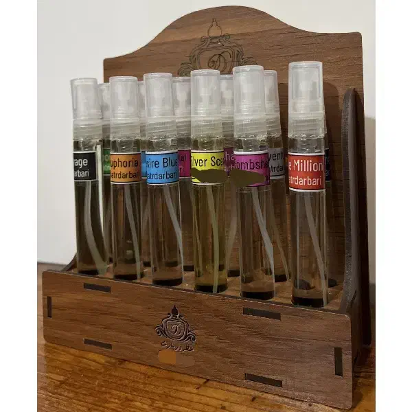 استند عطر (دی)|آرایشی، بهداشتی، درمانی|رشت, بازار|دیوار