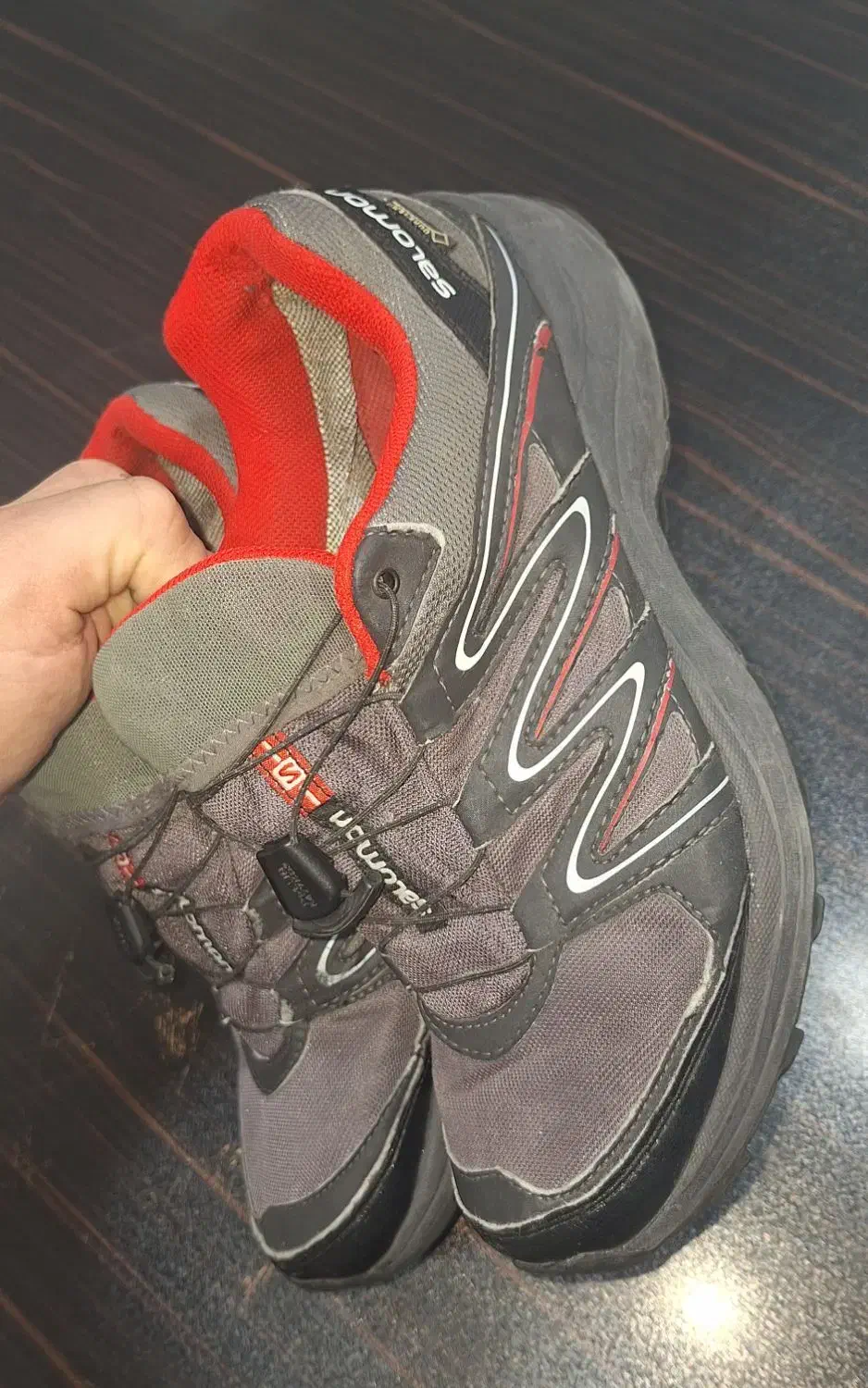 کفش سالامون|کیف، کفش، کمربند|مریوان, |دیوار