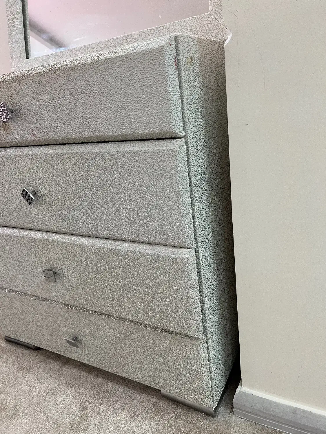 دراور لباس|جاکفشی، کمد، دراور|رشت, رشتیان|دیوار