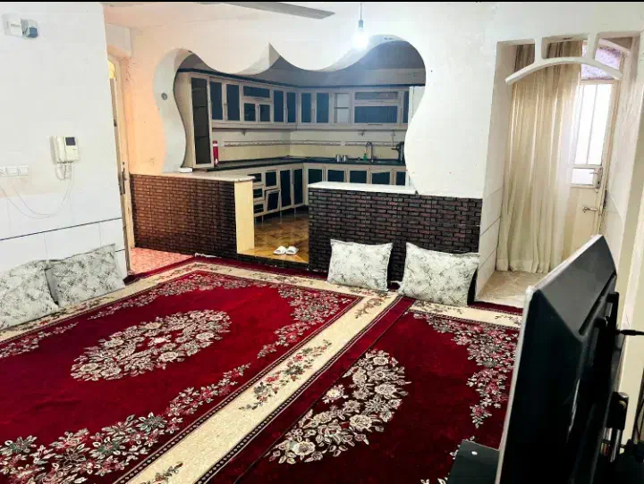 اجاره روزانه خانه در خدمت عزیزان|اجارهٔ کوتاه‌مدت آپارتمان و سوئیت|شیراز, دکتر حسابی|دیوار