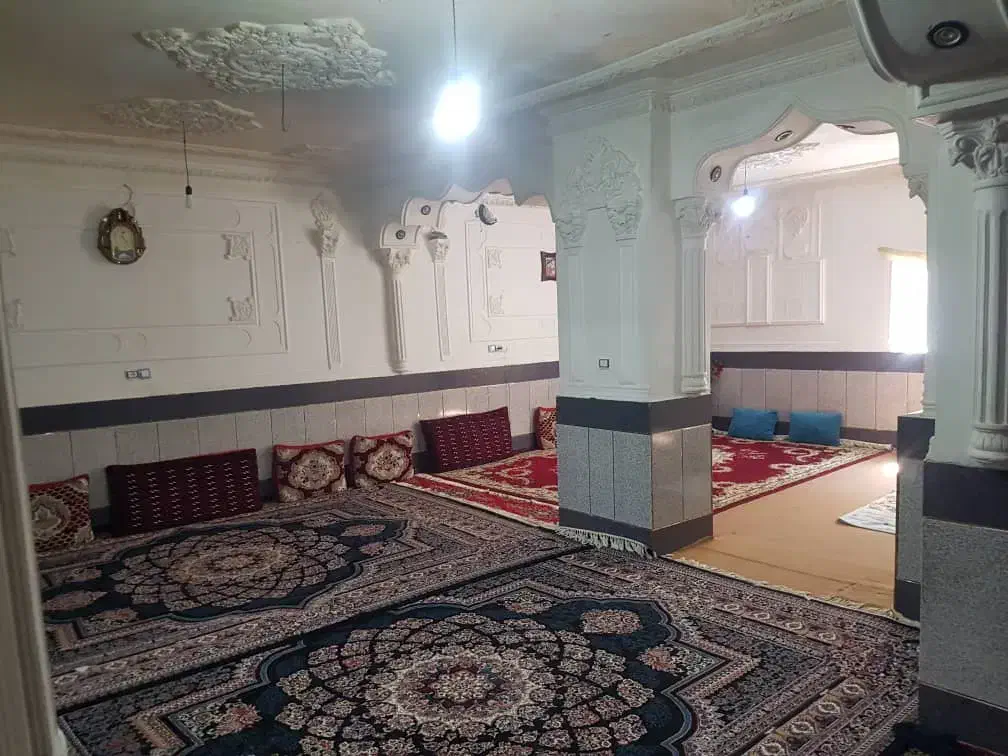 مشتری واقعی زنگ بزنه خونه رو از نزدیک ببینه|فروش خانه و ویلا|خاش, |دیوار