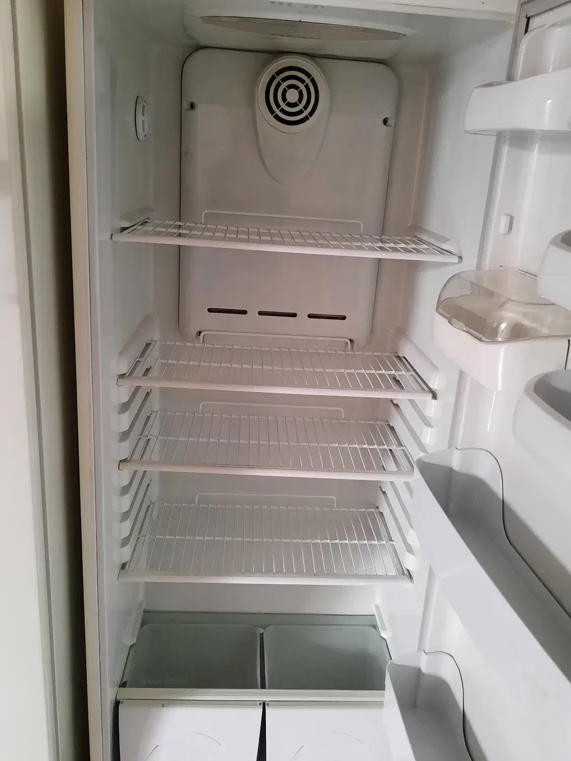 یخچال کاملا سالم|یخچال و فریزر|ساری, |دیوار