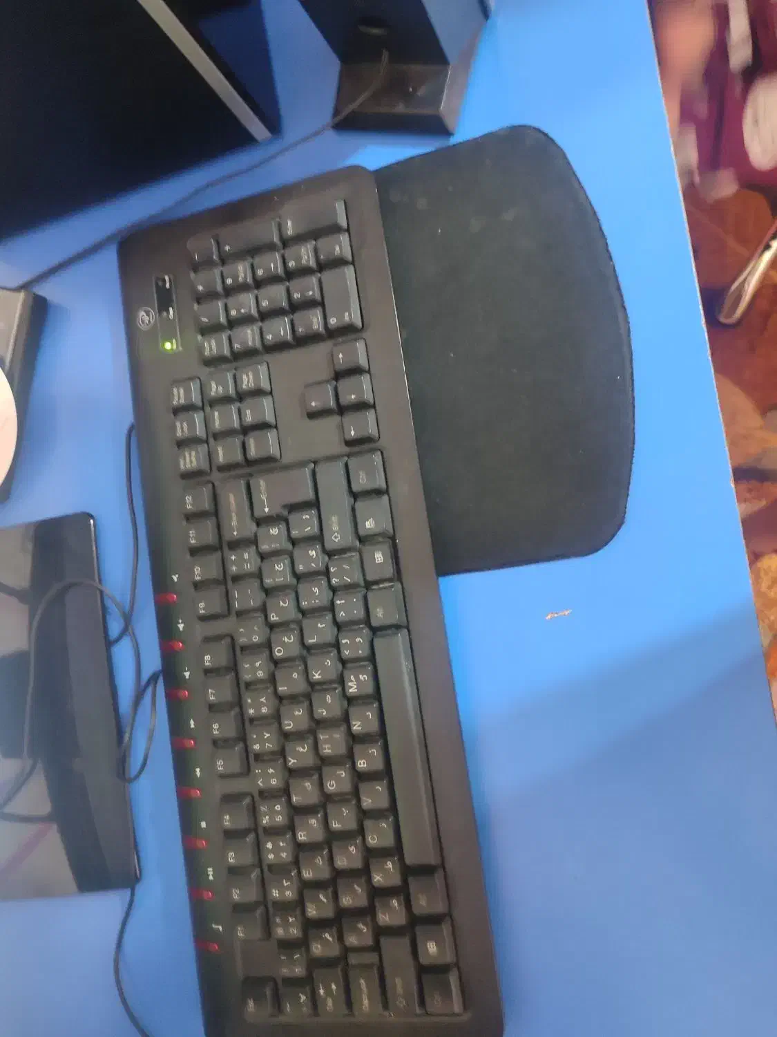 کامپیوتر و لوازم جانبی|قطعات و لوازم جانبی رایانه|صدرا-فارس, فاز ۱|دیوار