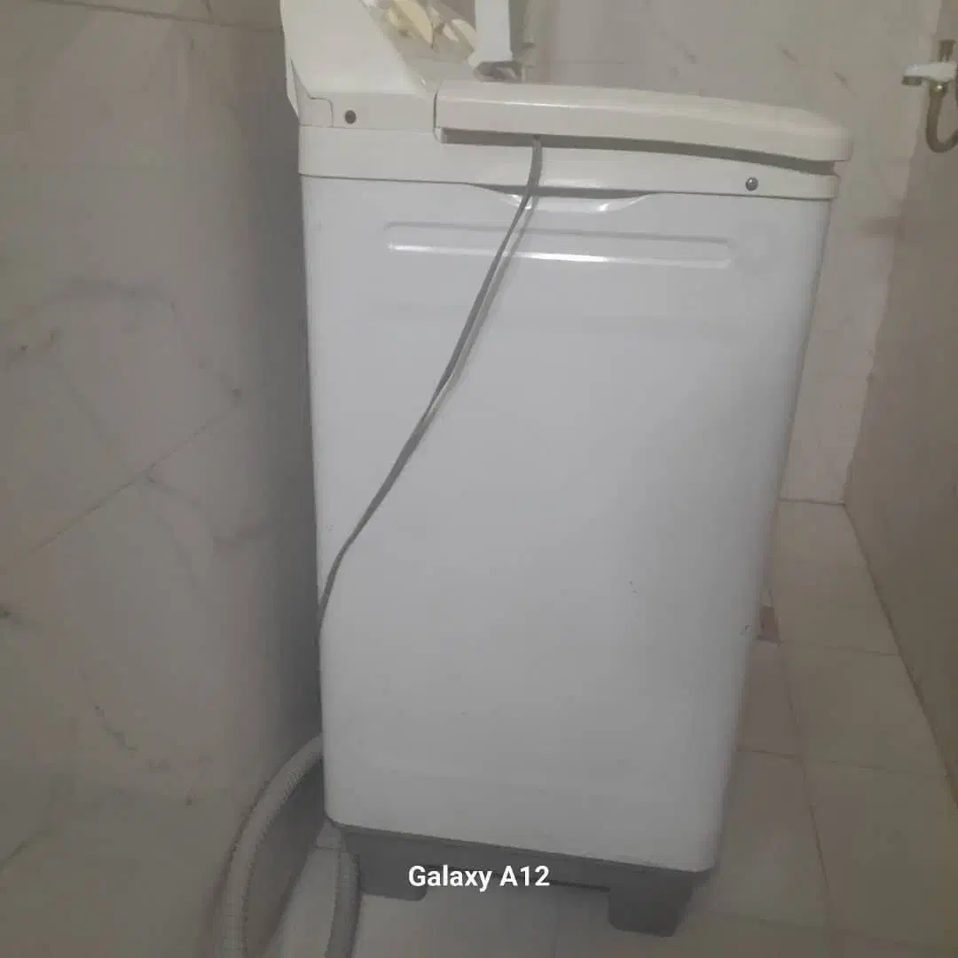 ماشین لباسشویی دوقلو|ماشین لباسشویی و خشک‌کن لباس|پرند, فاز ۶|دیوار