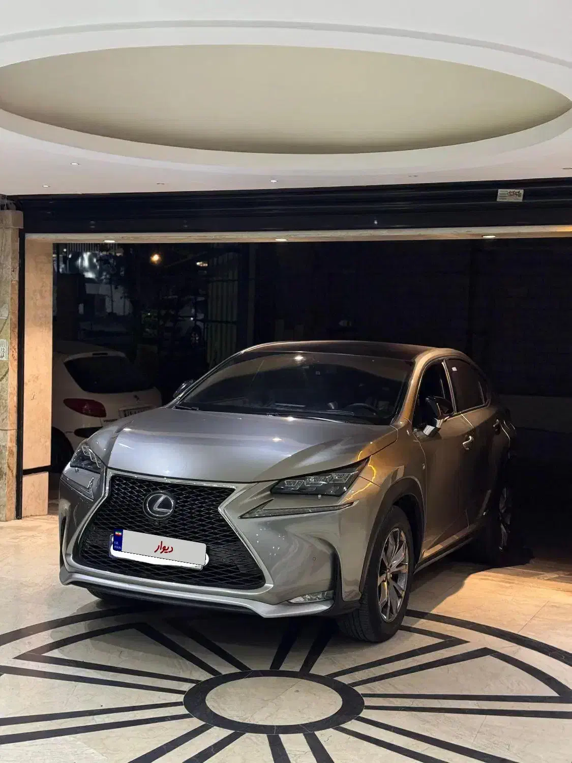 nx 300 لکسوس تیتانیوم|خودرو سواری و وانت|تهران, گیشا|دیوار