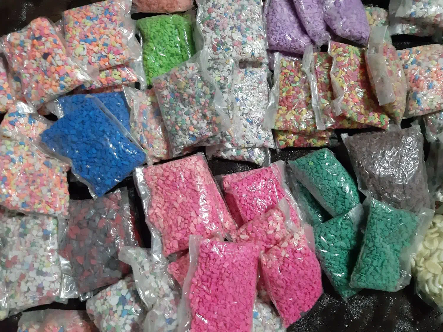 سنگ رنگی تزیینی|صنایع دستی و سایر لوازم تزئینی|لنگرود, |دیوار