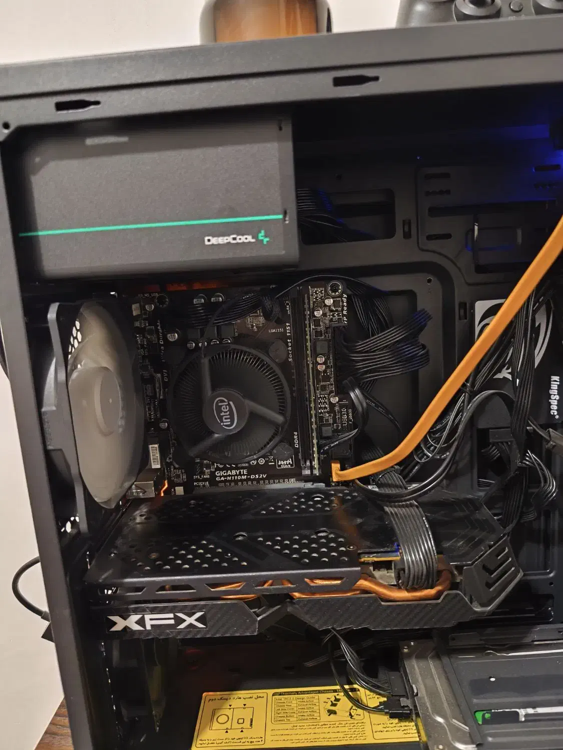 کامپیوتر گیمینگ پی سی|رایانه رومیزی|چهارباغ, |دیوار