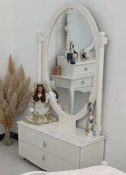 میز آرایش و دراور و آینه|تخت و سرویس خواب|قم, عمار یاسر|دیوار