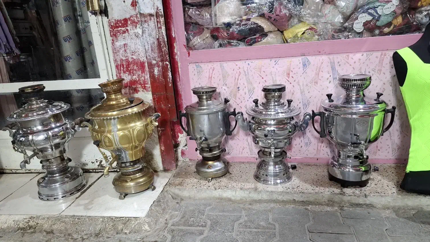 سماور همراه مشکه برقی|سماور، چای‌ساز، قهوه‌ساز|بوکان, |دیوار