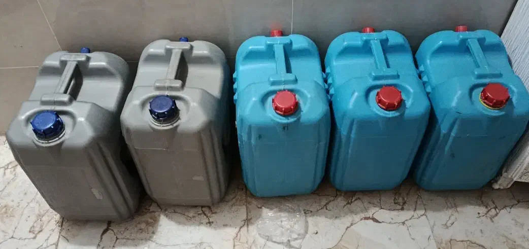 گالن|ظروف نگهدارنده، پلاستیکی، یکبارمصرف|مرند, |دیوار