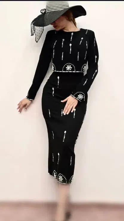 لباس مجلسی|لباس|بافت, |دیوار