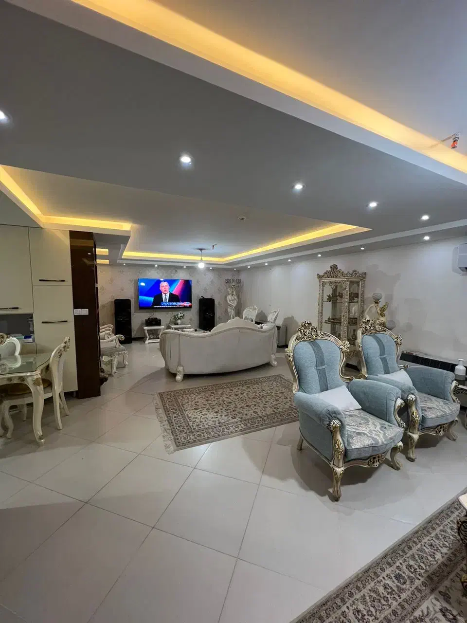 آپارتمان فول امکانات ۱۵۵متر تاپ لوکیشن فردوسی|فروش آپارتمان|شاهین‌شهر, فردوسی|دیوار