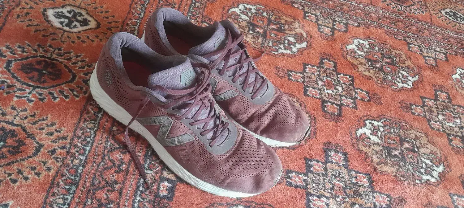 کفش طبیعت گردی|کیف، کفش، کمربند|گنبد کاووس, |دیوار