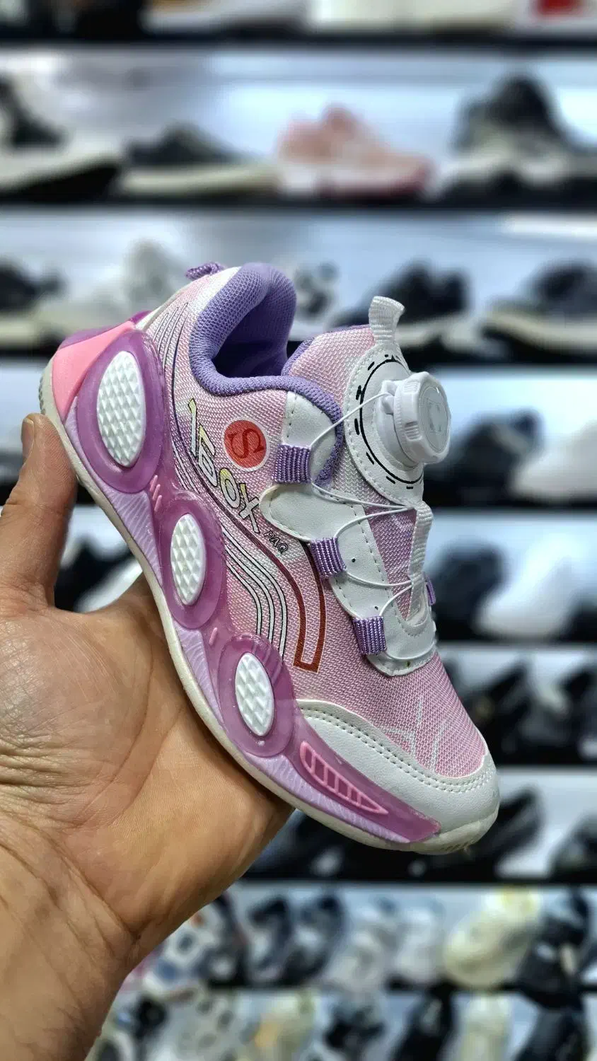 کتونی بچه گانه پمپی (پیچی) اسپرت دخترانه پسرانه|کفش و لباس بچه|قم, شهر قائم|دیوار