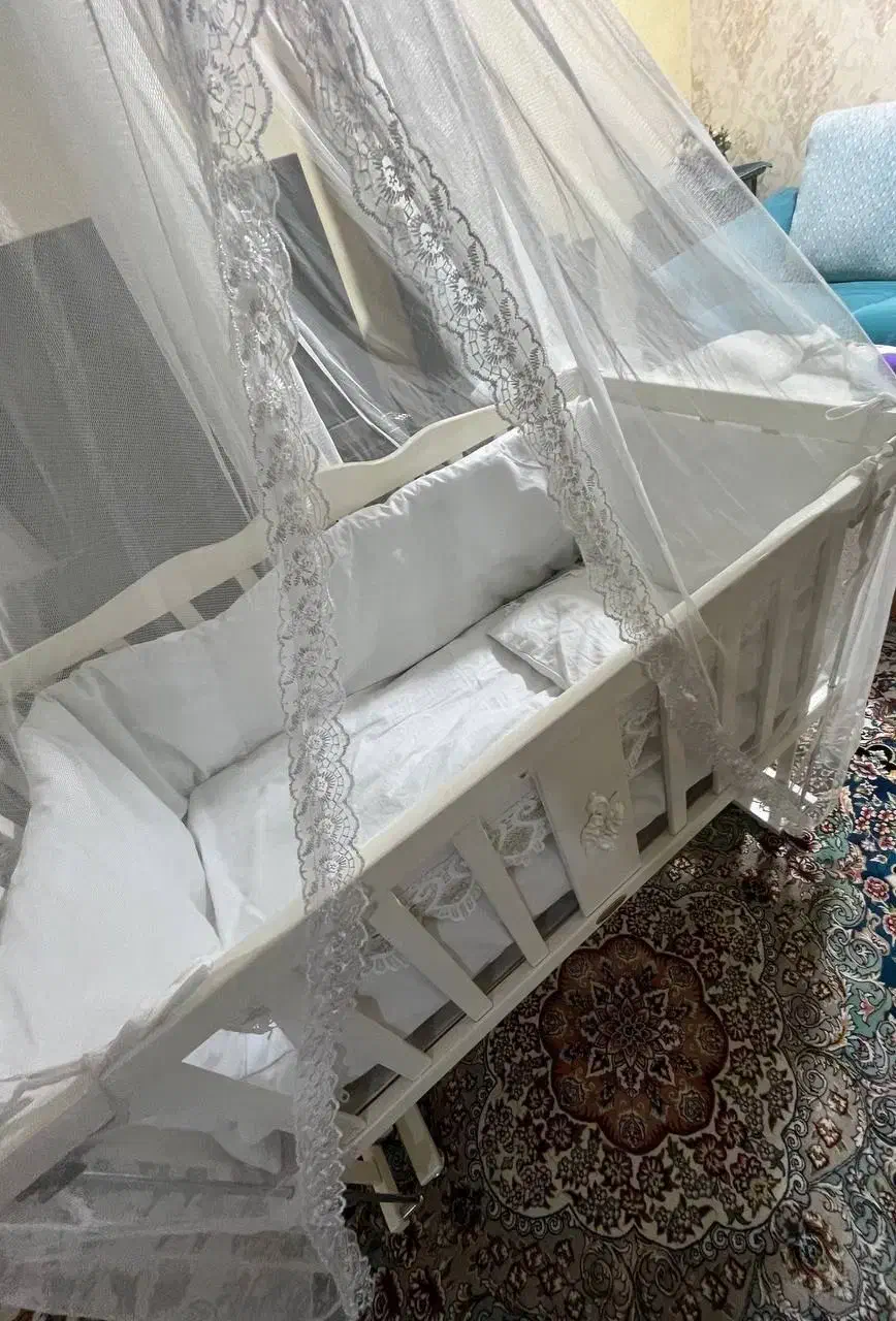 گهواره کودک|تخت و صندلی بچه|گنبد کاووس, |دیوار