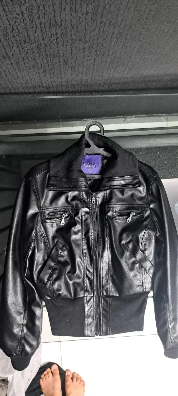 کاپشن چرم زنانه خارجی L-XL|لباس|تهران, سازمان برنامه جنوبی|دیوار