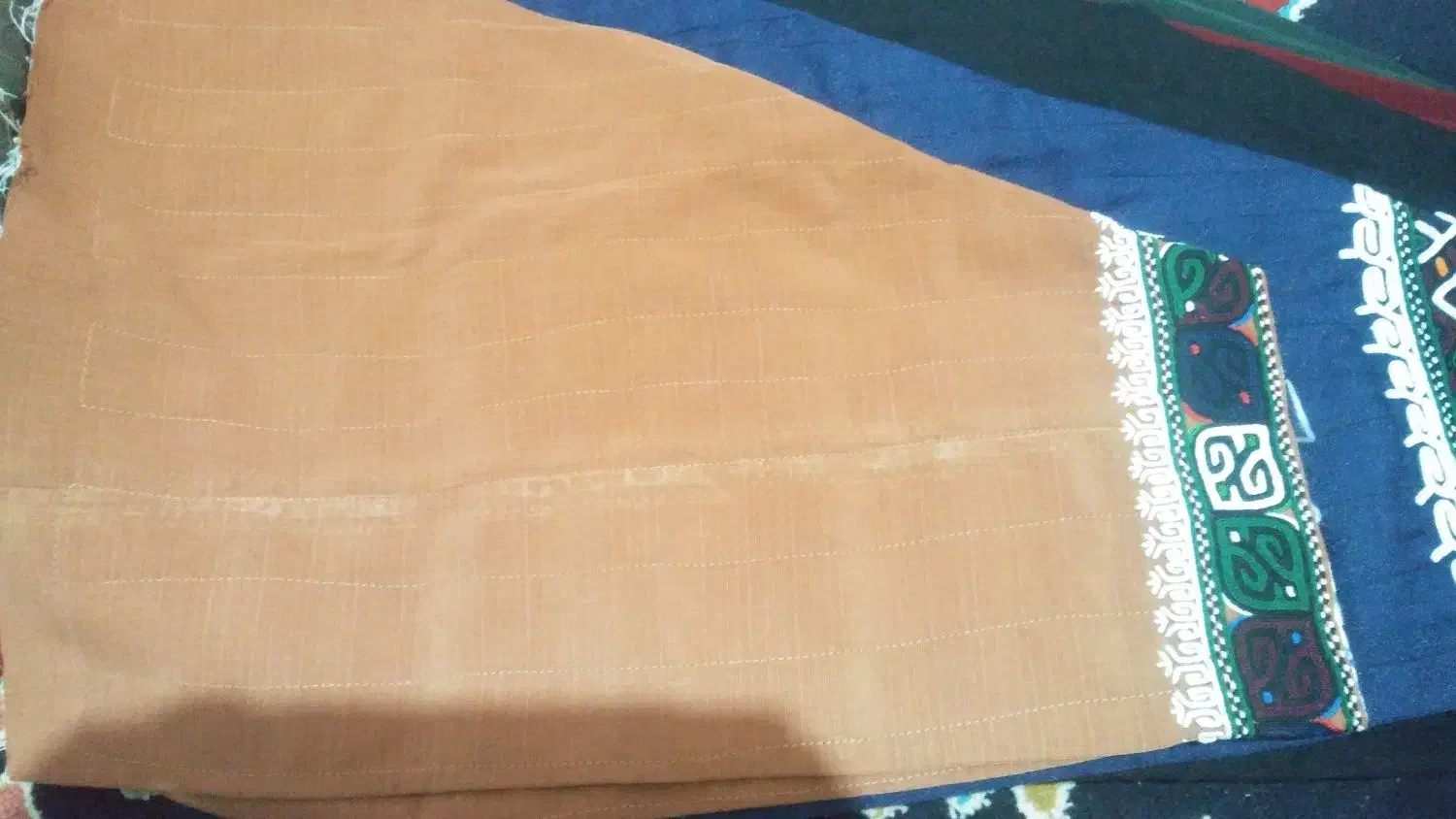 بالاق سنتی ترکمنی دست دوز|لباس|گنبد کاووس, |دیوار