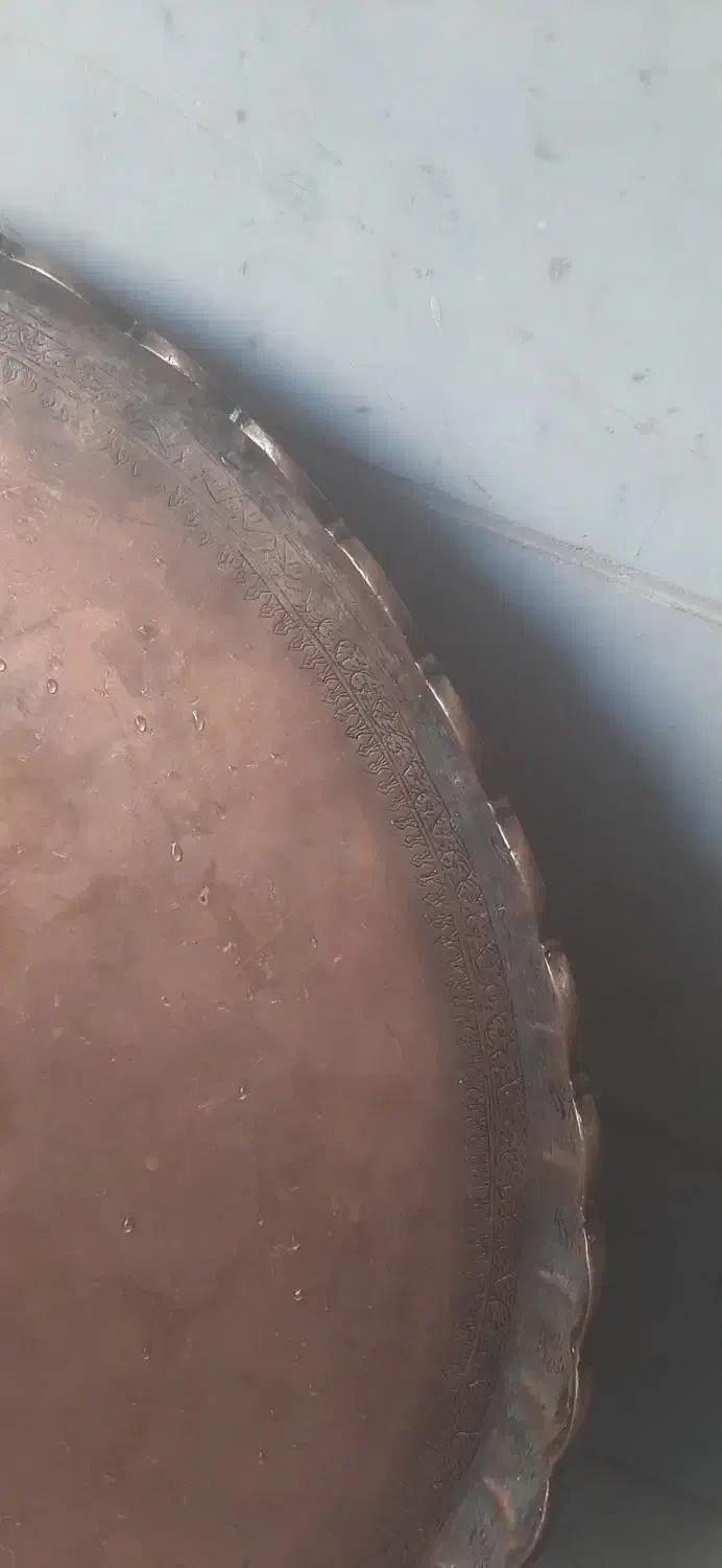 سینی|کلکسیون اشیاء عتیقه|خوی, |دیوار