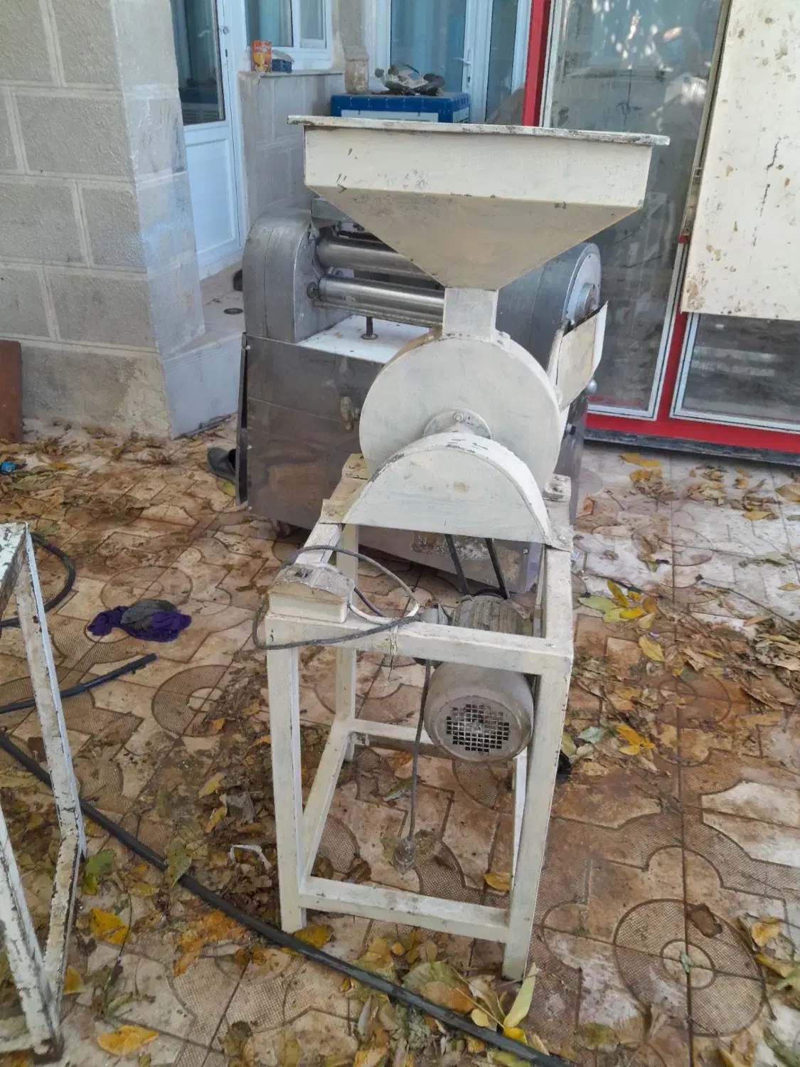 وسایل کارگاه قنادی|فروشگاه و مغازه|همدان, |دیوار