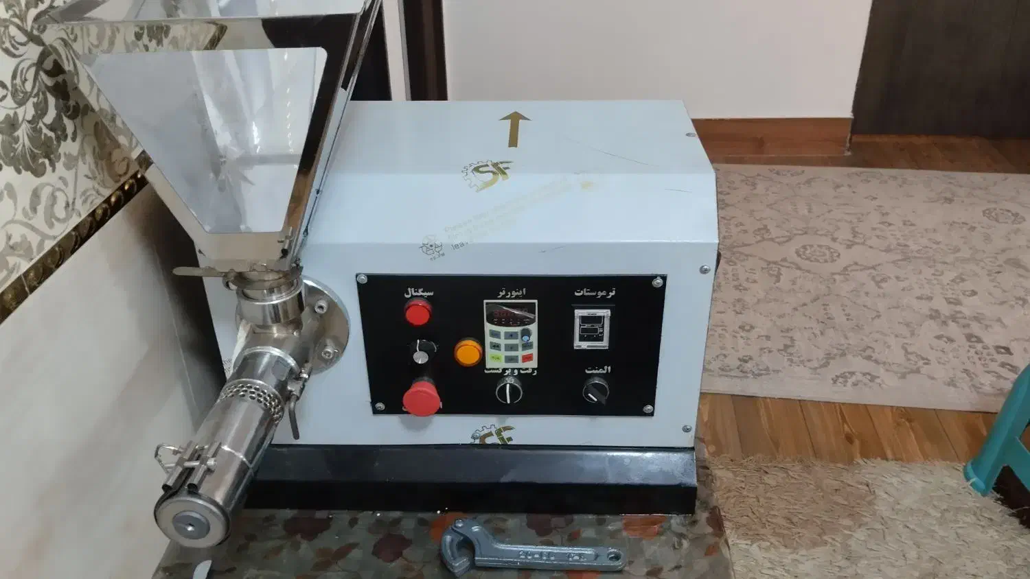 دستگاه روغن گیری همراه با تضمین خرید روغن|فروشگاه و مغازه|ساری, |دیوار
