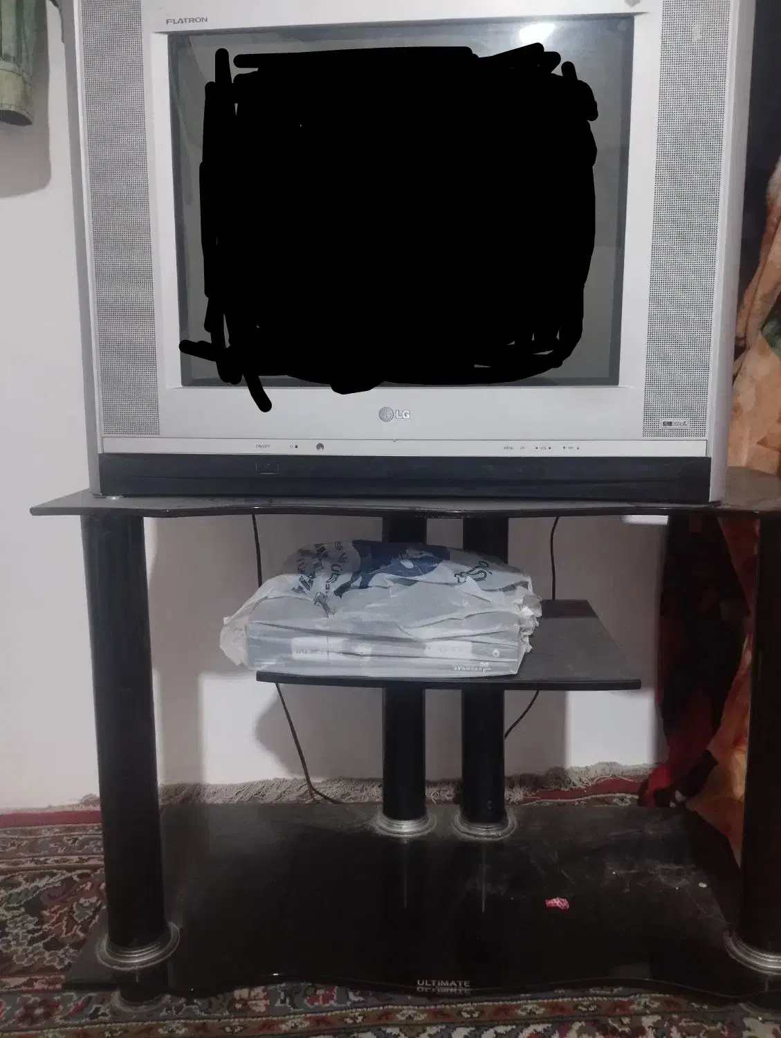 تلوزیون بادستگاه زیر تلوزیون|تلویزیون و پروژکتور|بندر گناوه, |دیوار