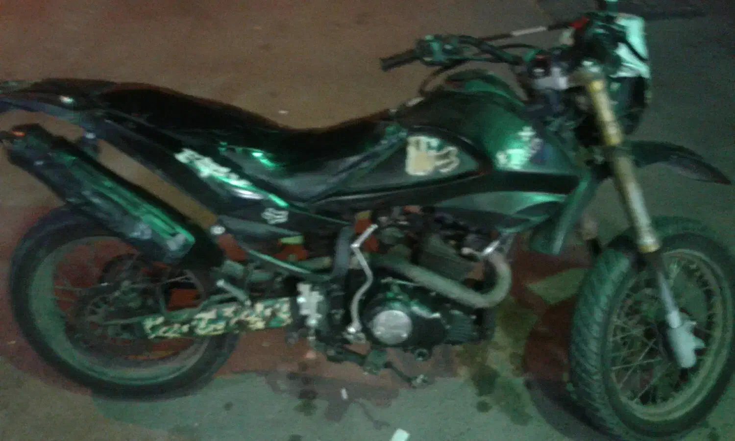 موتور تریل وحشی89|موتورسیکلت|کاشان, بهشتی|دیوار