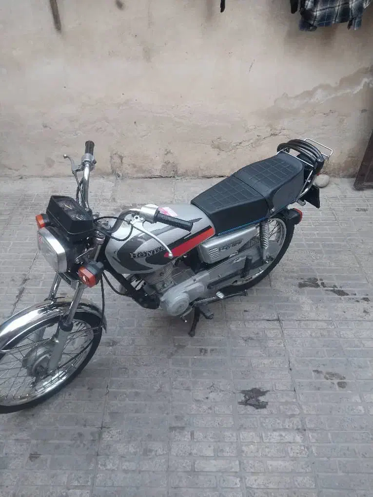 موتور مزایده ای|موتورسیکلت|رباطکریم, نصیرشهر|دیوار