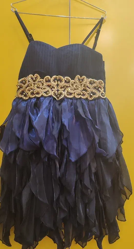 لباس مجلسی زنانه|لباس|مبارکه, |دیوار