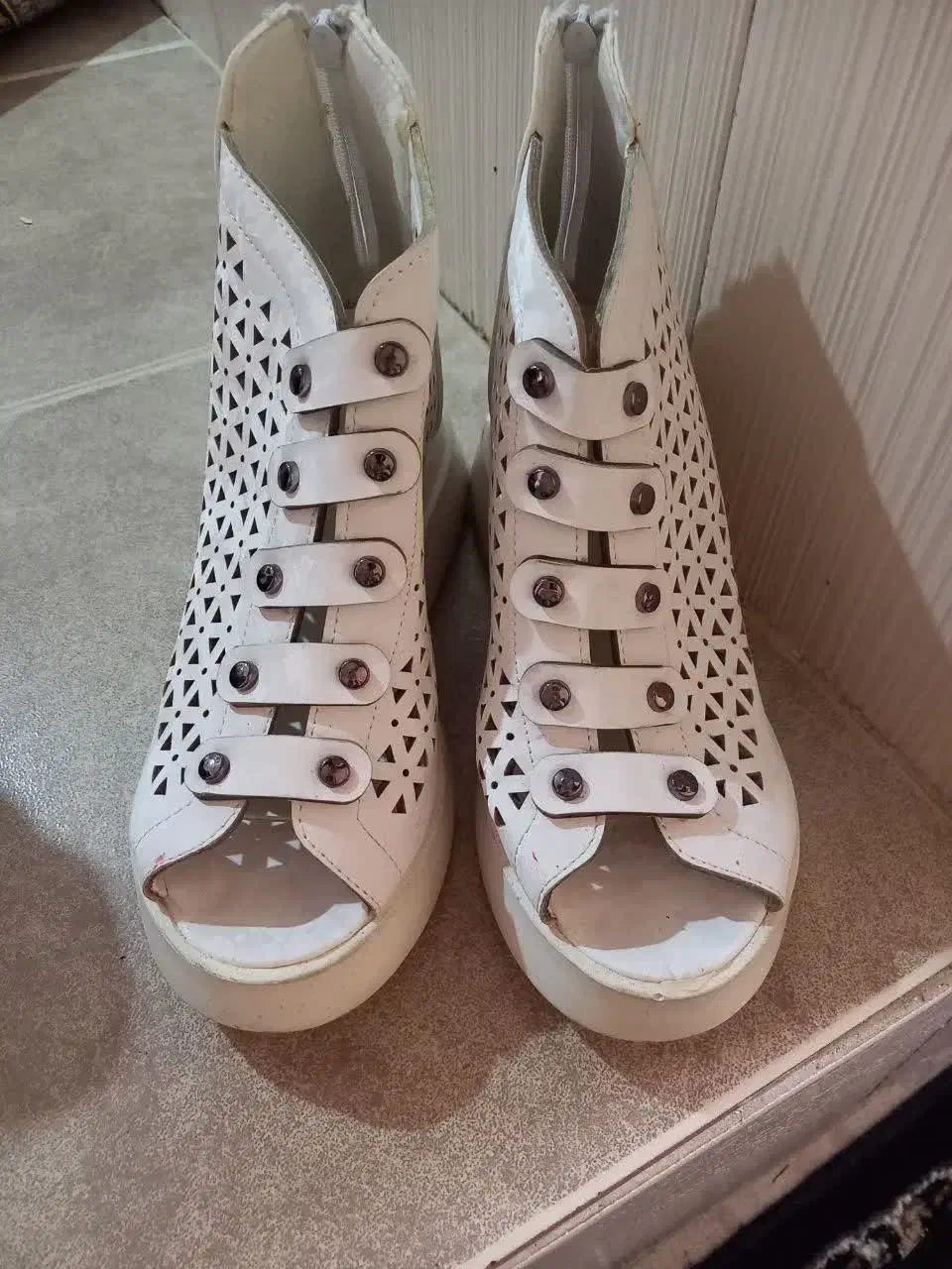 کفش های زنانه|کیف، کفش، کمربند|کاشان, خزاق|دیوار