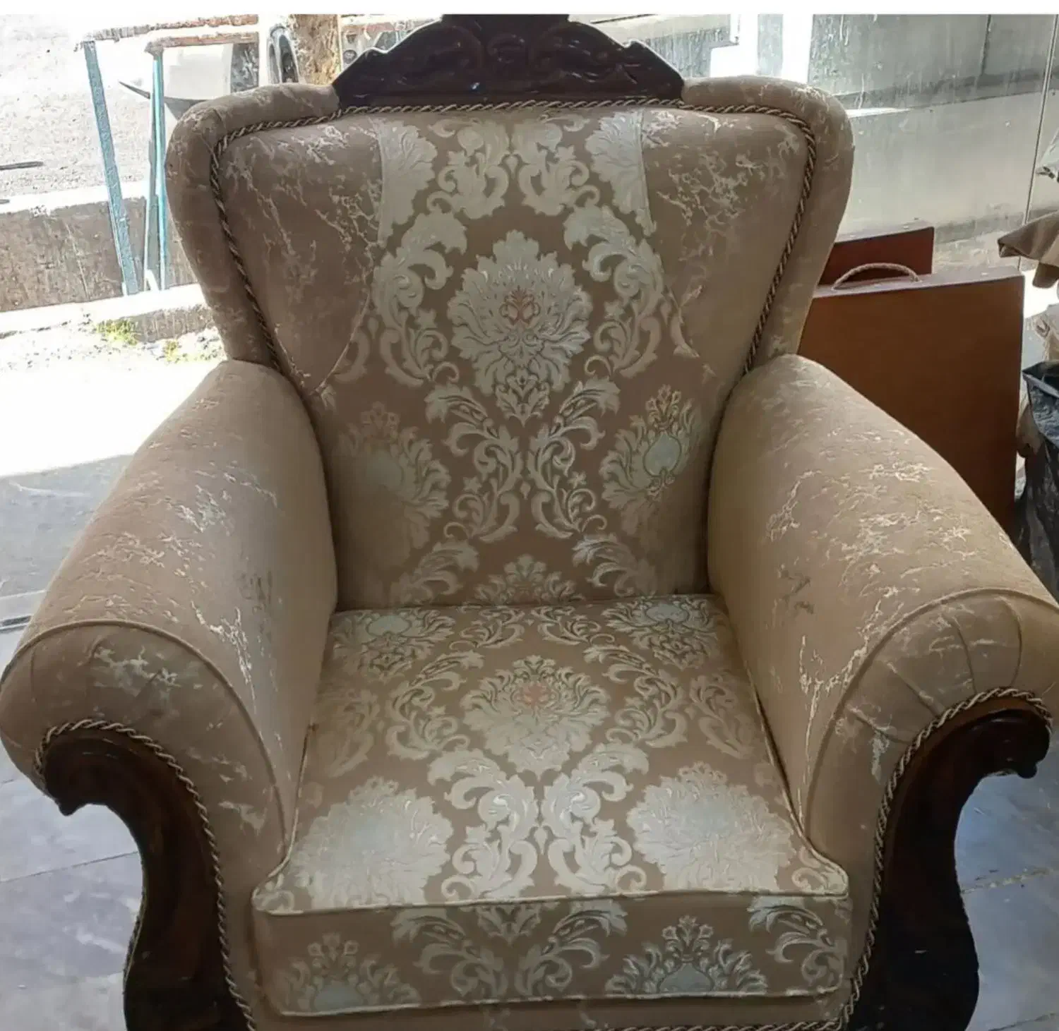 تعمیرات مبل تخصصی|خدمات پیشه و مهارت|آمل, |دیوار