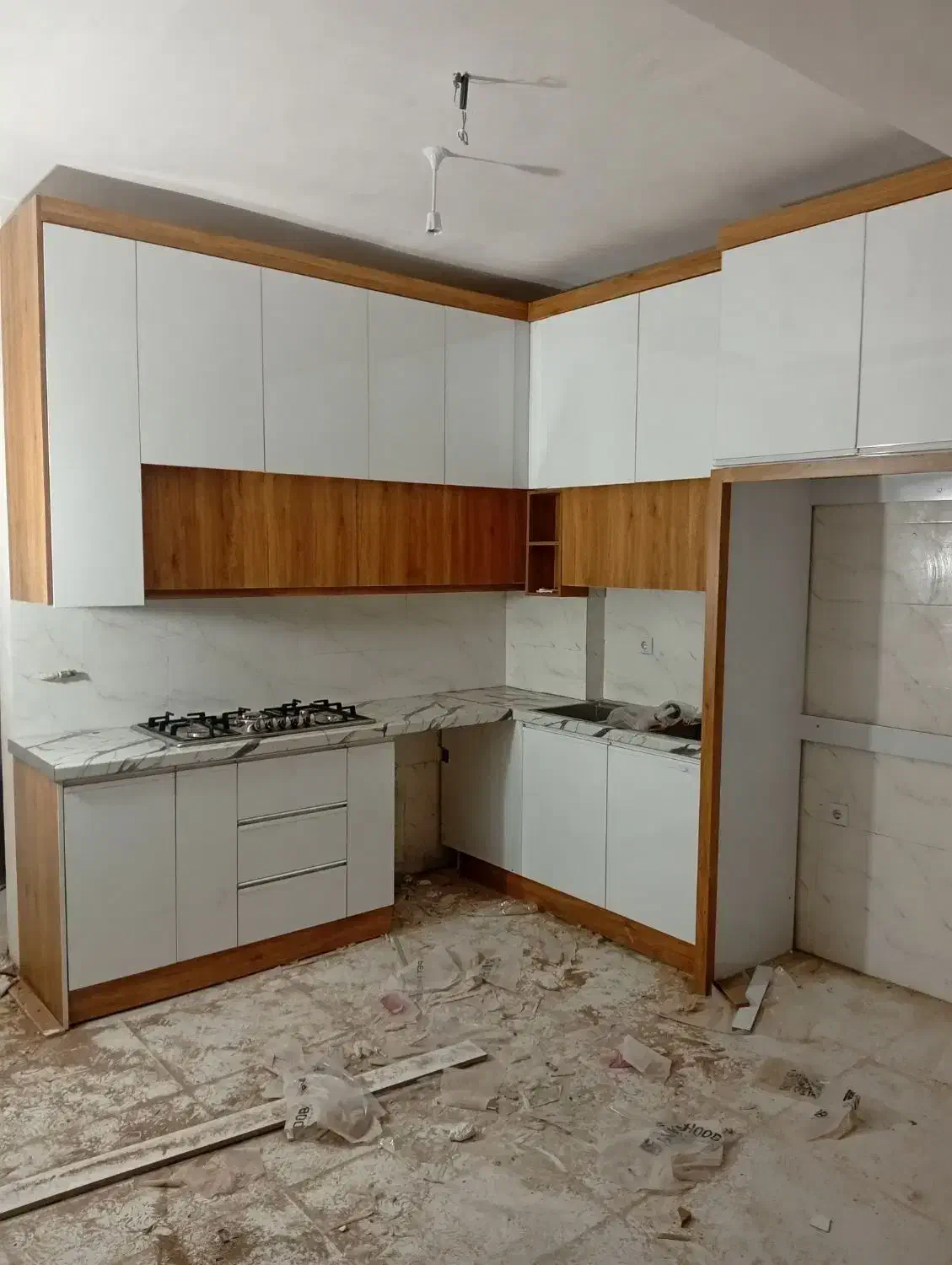 کابینت و کمد|کتابخانه، شلف، قفسه‌های دیواری|زاهدان, |دیوار