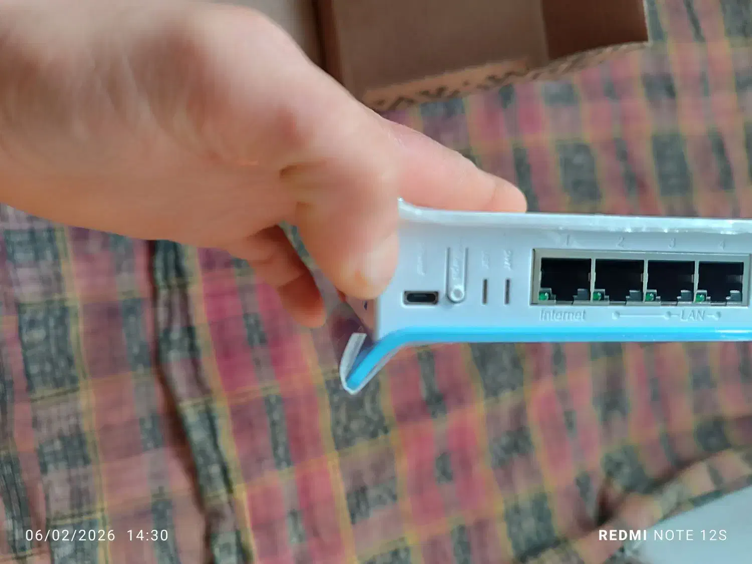 روتر میکروتیک|مودم و تجهیزات شبکه|سبزوار, هفت تیر|دیوار