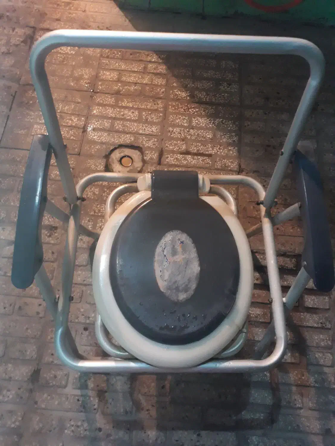 باسلام یک عدد دسشویی فرنگی|لوازم سرویس بهداشتی|گرگان, |دیوار