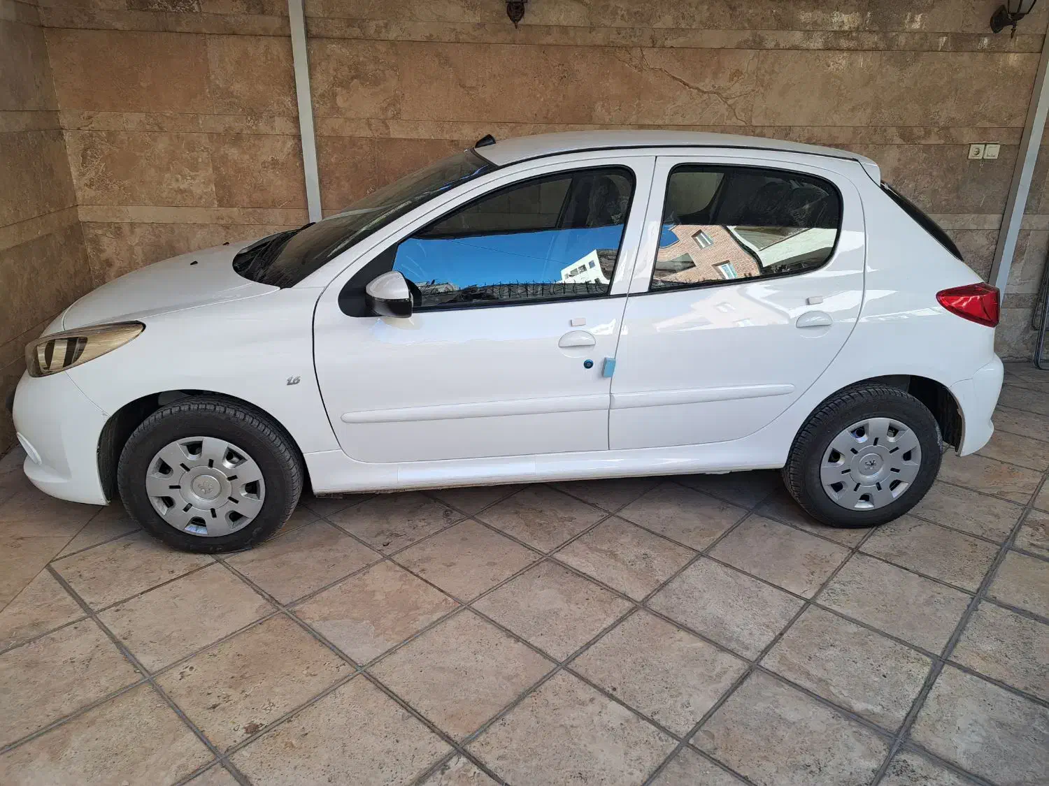 فروش 207i مدل ۱۴۰۳ موتور TU5|خودرو سواری و وانت|کرمان, |دیوار