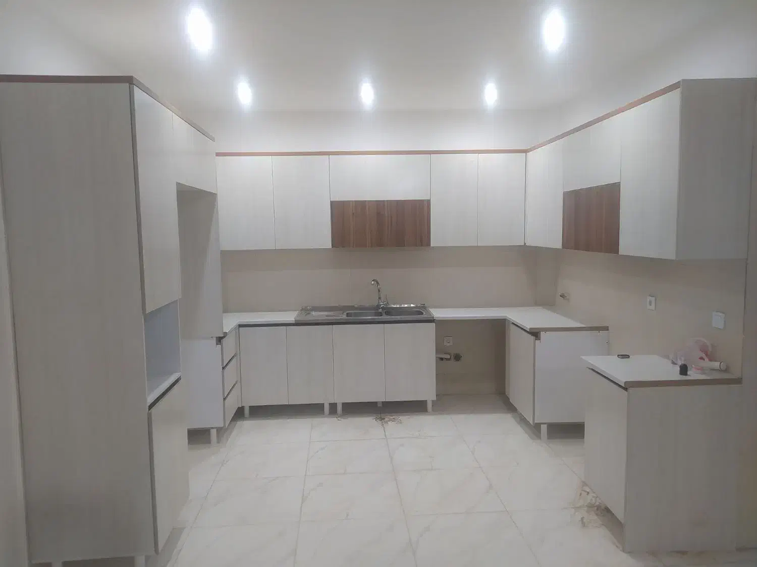 آپارتمان ۱۱۲ متری شریف آباد/نوساز|فروش آپارتمان|شریفآباد, |دیوار