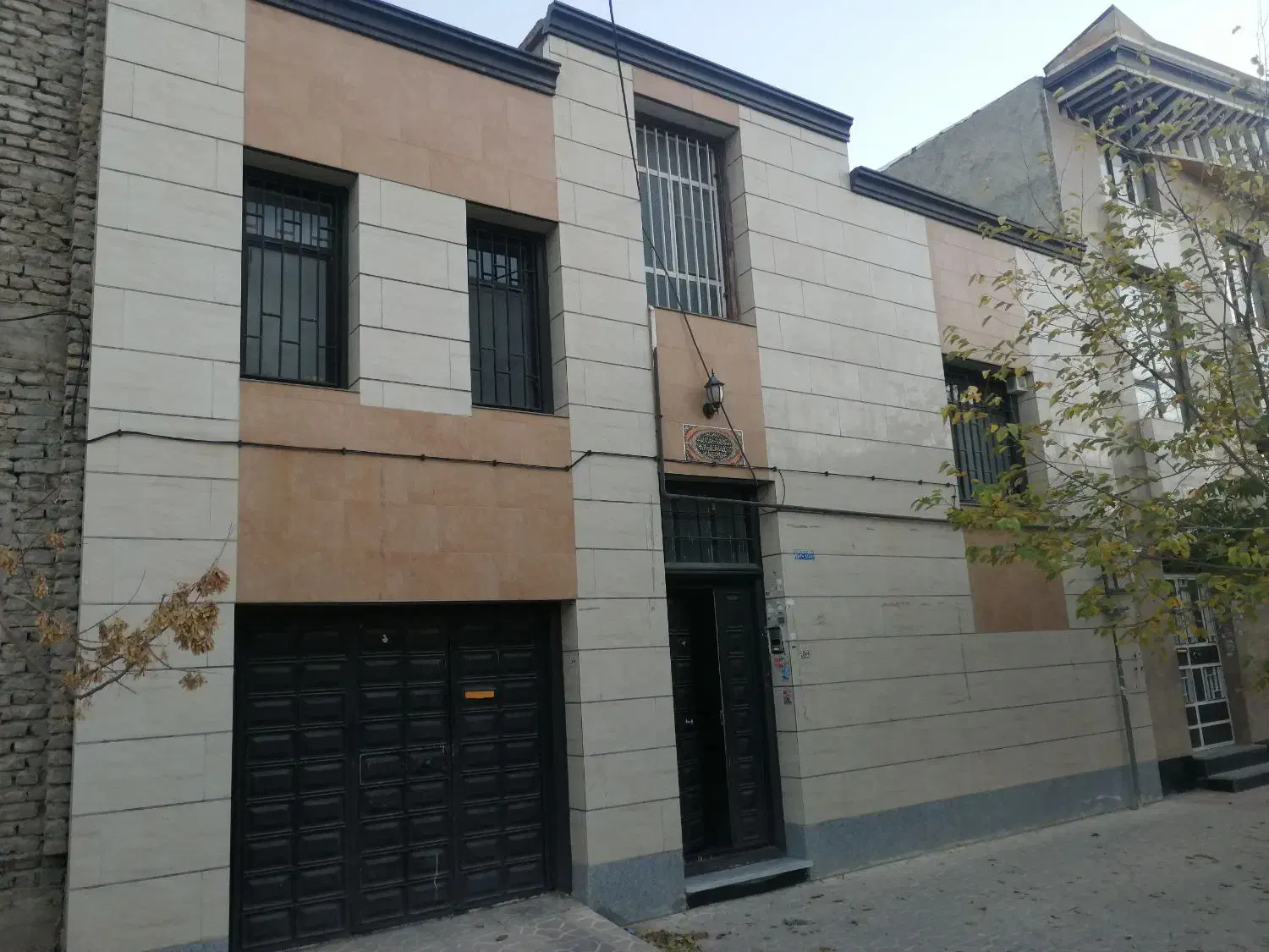 خانه ویلایی 250 متر شهرک مدنی|فروش خانه و ویلا|همدان, |دیوار