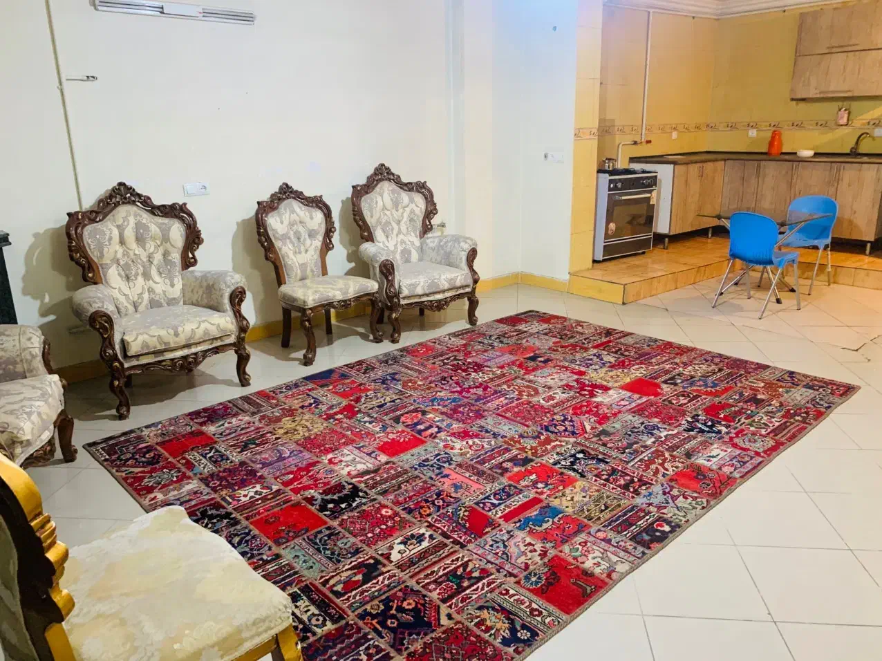 واحد اقامتی روزانه|اجارهٔ کوتاه‌مدت آپارتمان و سوئیت|کرمان, |دیوار