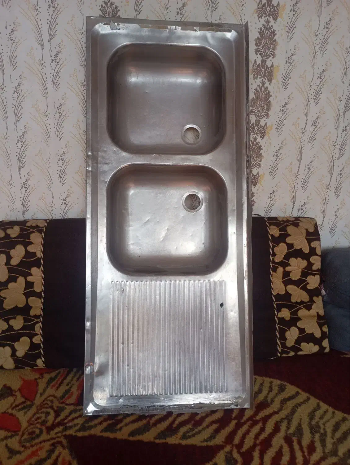 سینک دوقلو|آب‌چکان و نظم‌دهنده ظروف|مرودشت, ده بید|دیوار