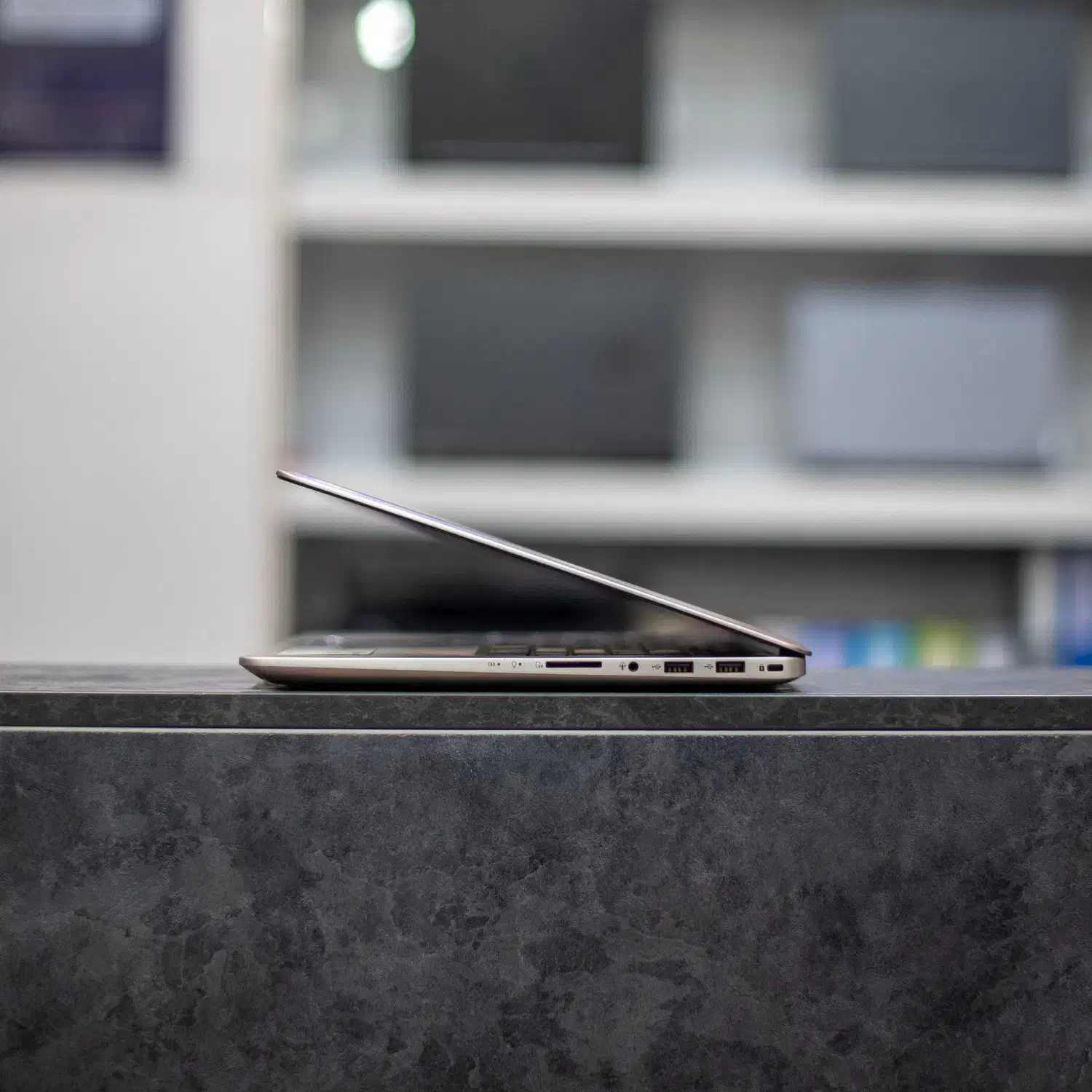 لپتاپ ASUS PRO با 4 گیگ گرافیک و i7-8750H|رایانه همراه|یزد, |دیوار