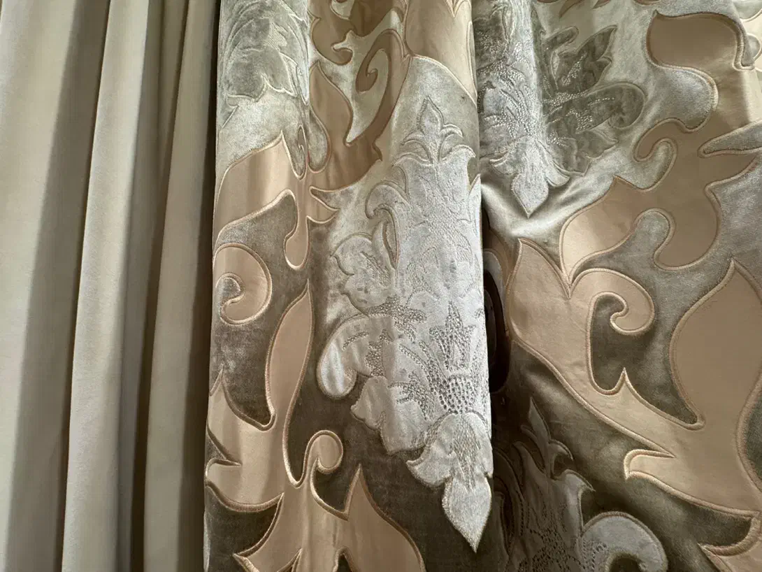 پرده|پرده، رانر، رومیزی|اصفهان, شهرک ولیعصر|دیوار