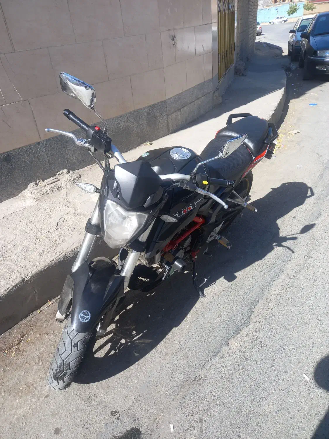 بنلی ۲۵۰ سی سی  مدل ۹۵|موتورسیکلت|همدان, |دیوار