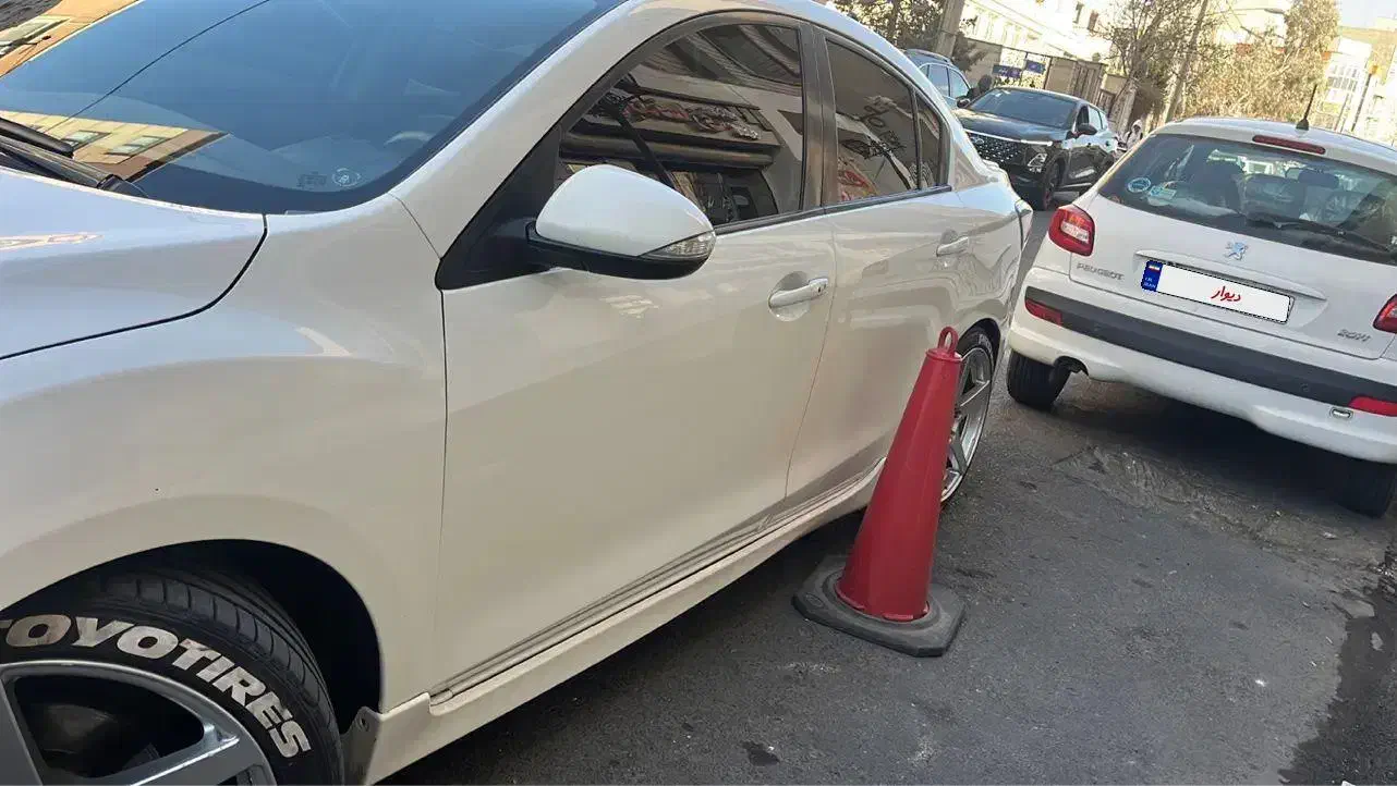 مزدا نیو تیپ۳ سفید|خودرو سواری و وانت|رشت, گلسار|دیوار