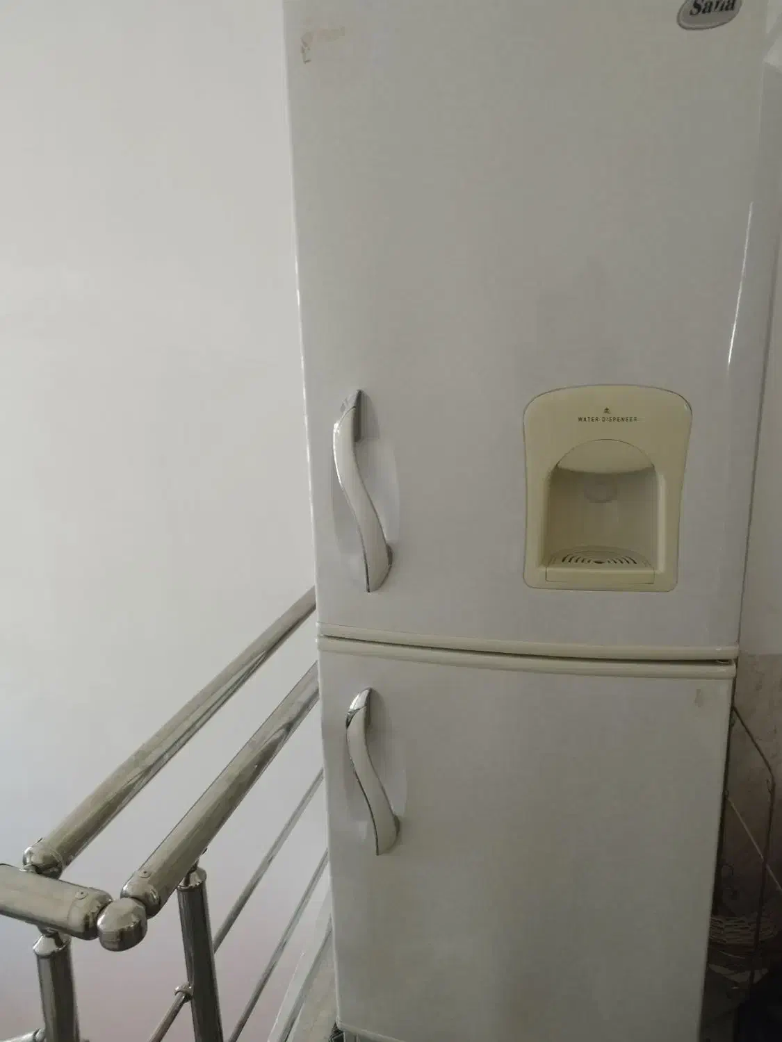 یخجال سنا کم کار کرد|یخچال و فریزر|بستان آباد, |دیوار