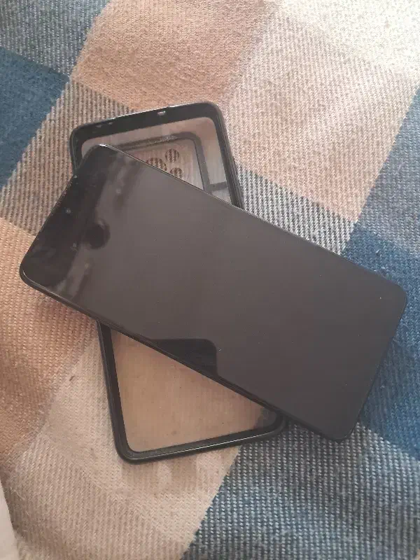 پوکو ایکس تری پورو|موبایل|کاشان, ۲۲ بهمن|دیوار