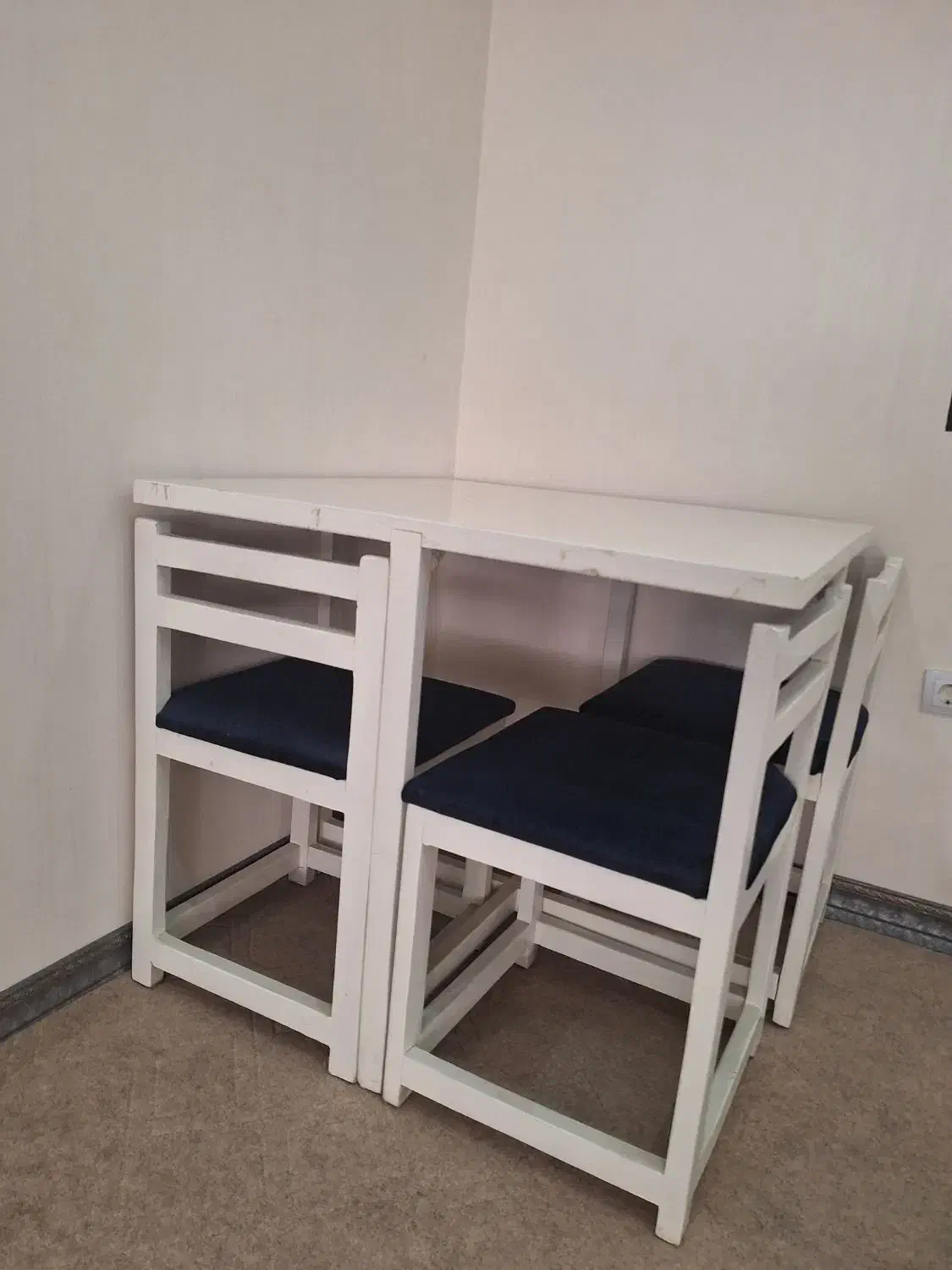 میزوصندلی ۴نفره|میز و صندلی غذاخوری|چمران, |دیوار