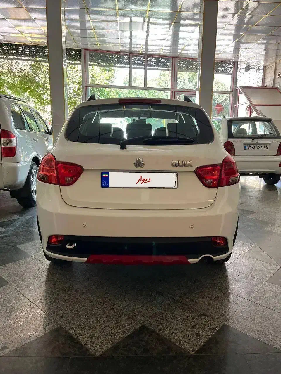 کوئیک Rمدل ۱۴۰۰ کم کار بینظیر ( معاوضه نقد اقساط )|خودرو سواری و وانت|تبریز, |دیوار