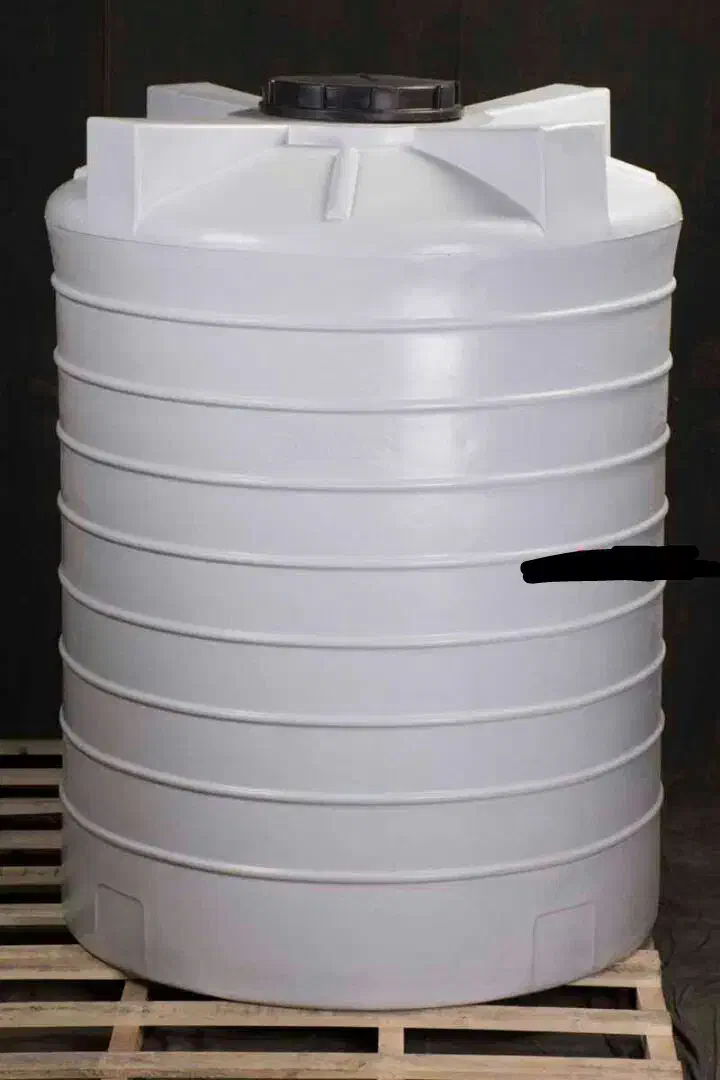 مخزن.  تانکر۲۰۰۰لیتری|مصالح و تجهیزات ساختمان|سده (خراسان جنوبی), |دیوار