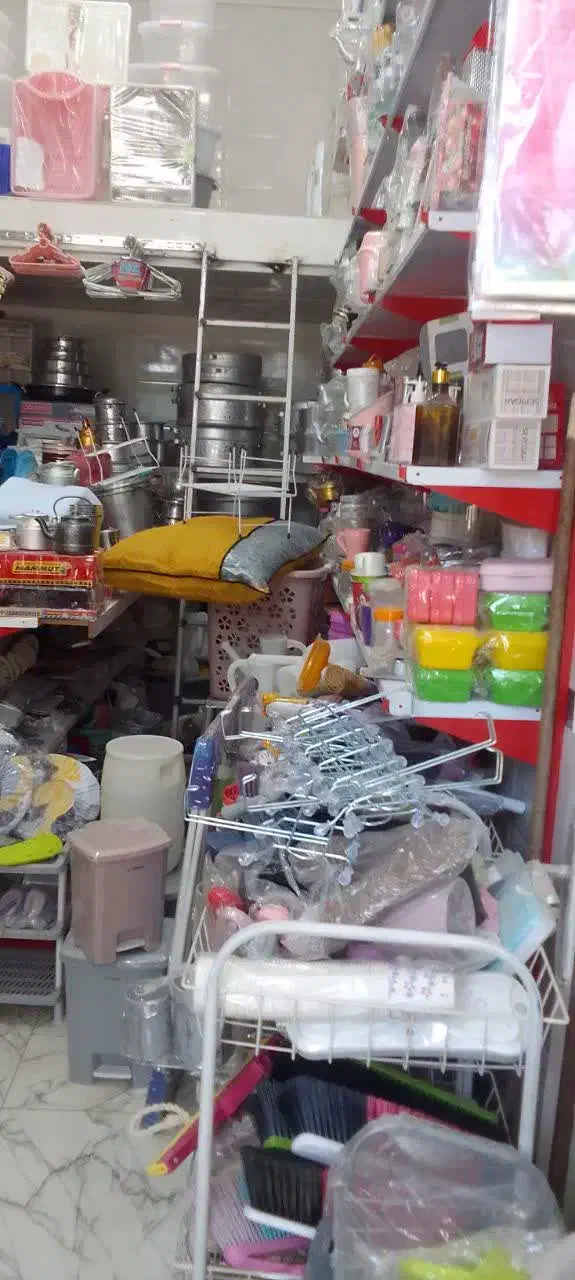 انواع پلاستیک|ظروف نگهدارنده، پلاستیکی، یک‌بارمصرف|اردکان, |دیوار