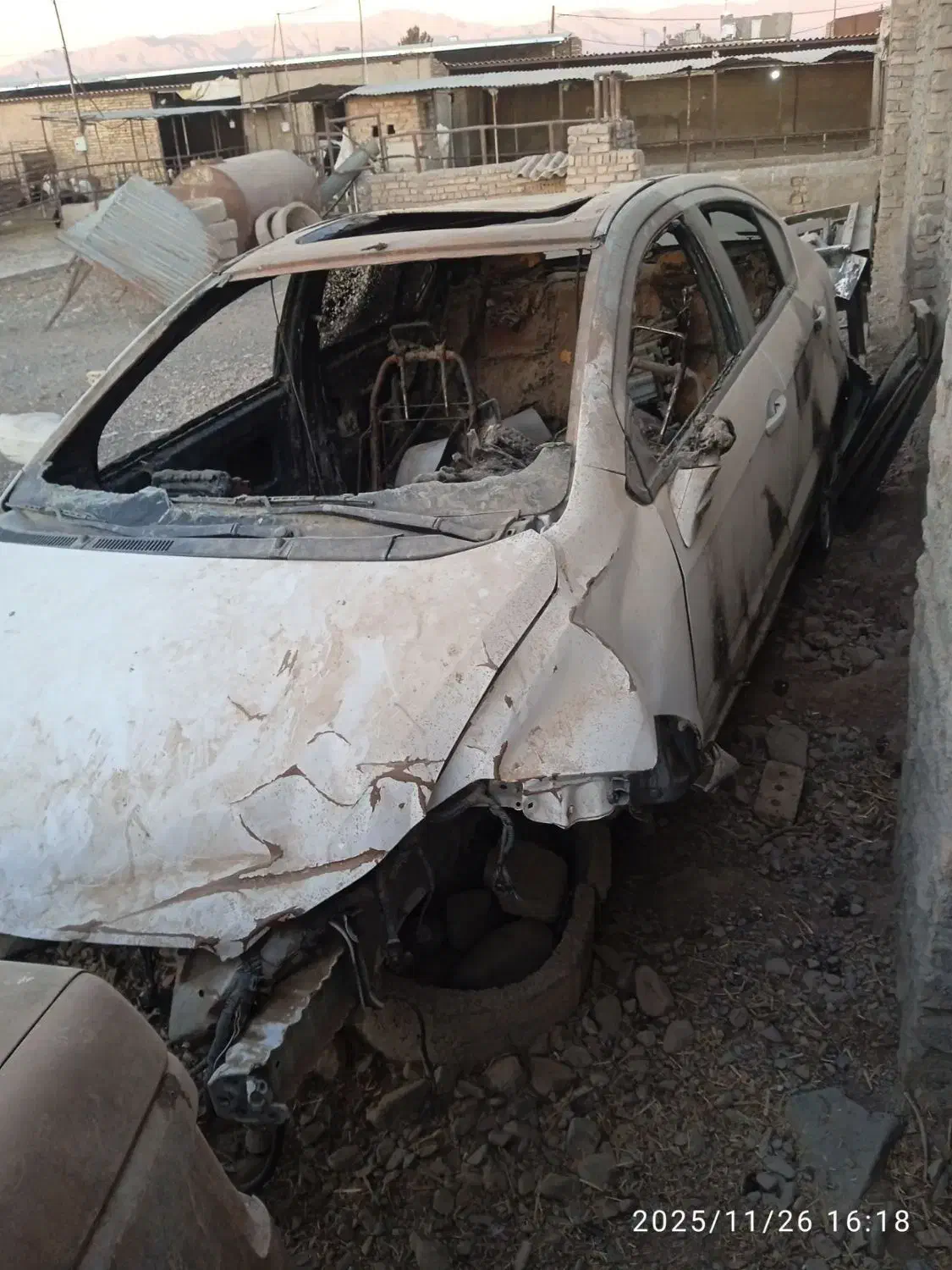 ماشین تصادفی|خودرو سواری و وانت|نیشابور, باغرود|دیوار