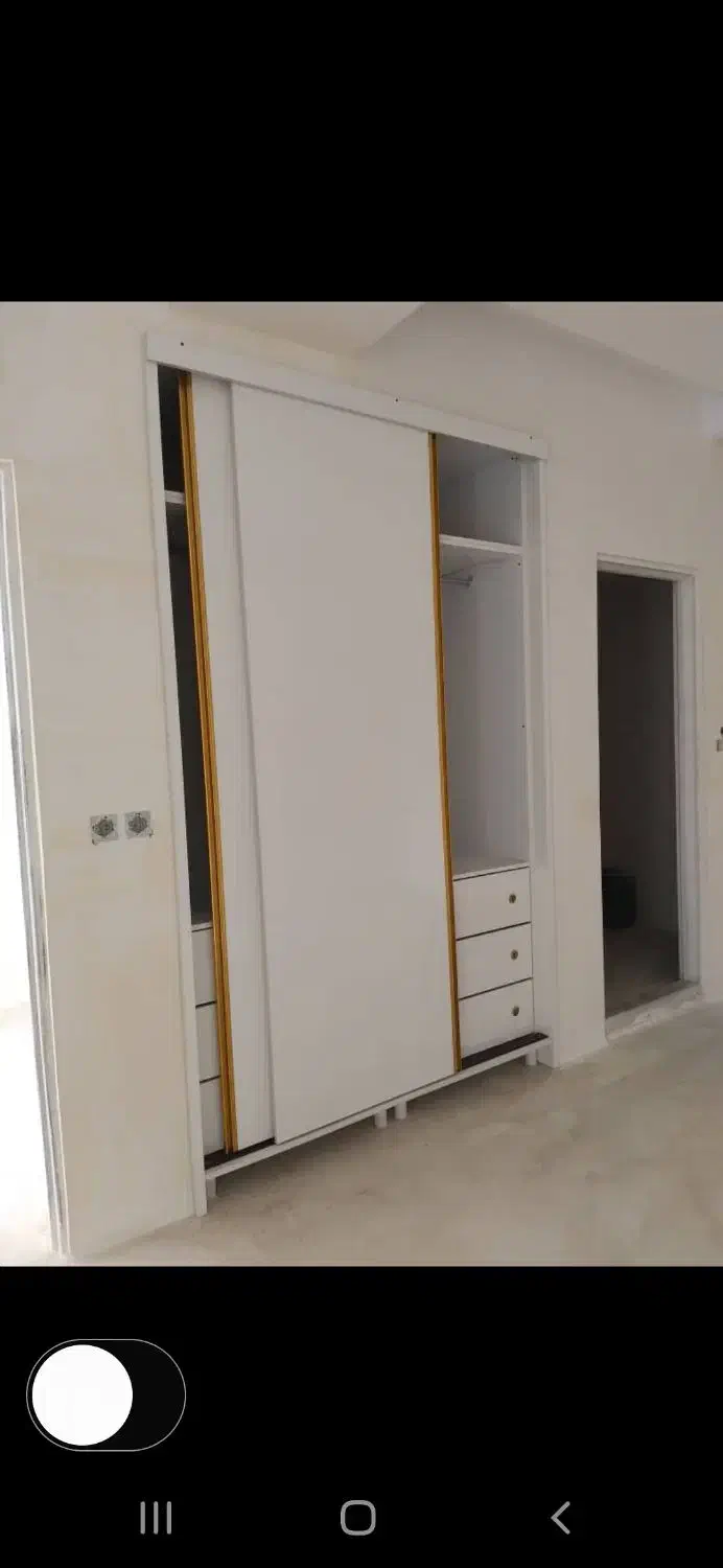 180متر۳خوابه کلیدنخورده(۱۴۰۴)